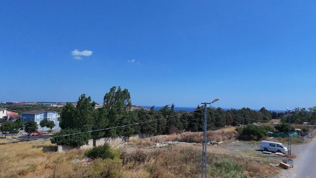 Silivri yeni mahallede  Konut İmarlı Satılık Arsa - Büyük 5
