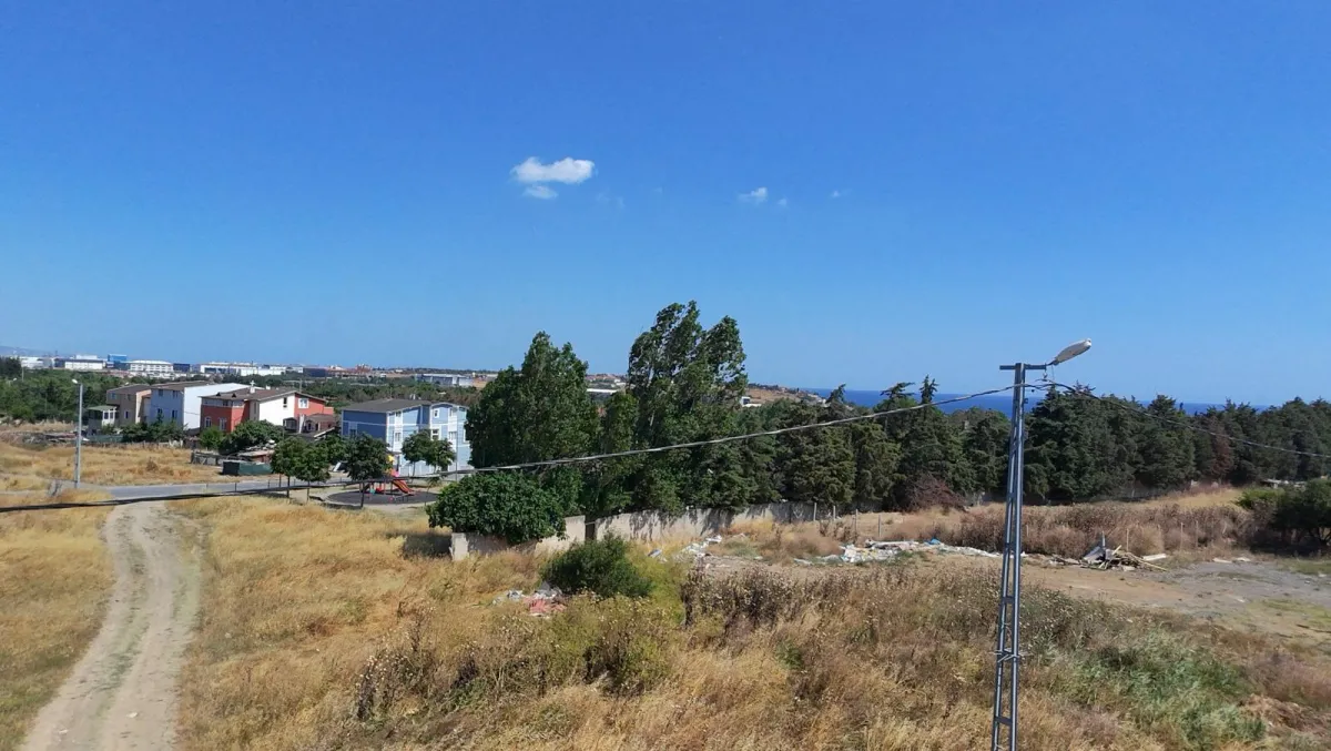 Silivri yeni mahallede  Konut İmarlı Satılık Arsa - Büyük 7