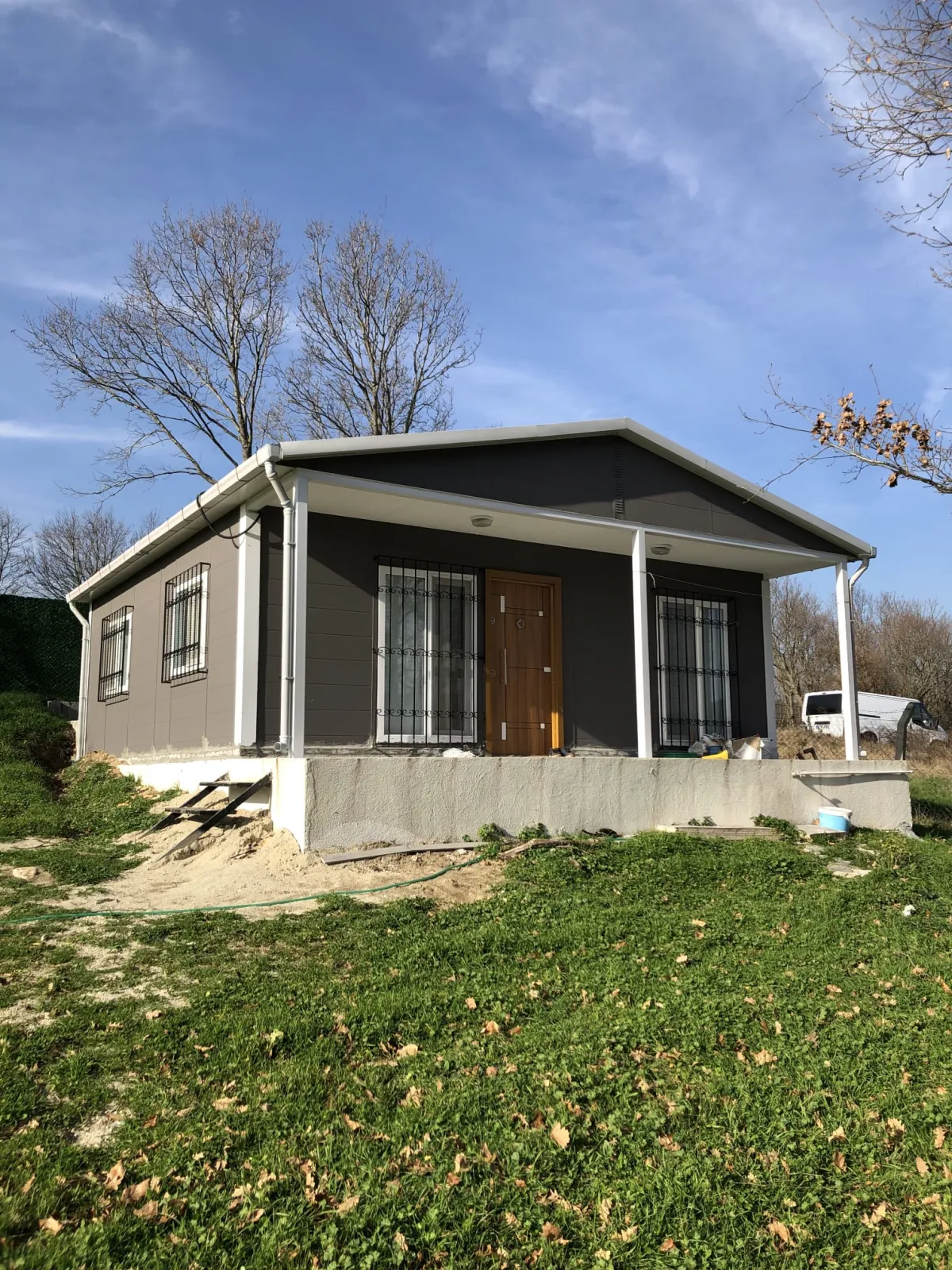 &Ccedil;atalca İhsaniye K&ouml;y&uuml;nde Satılık M&uuml;stakil Tarla