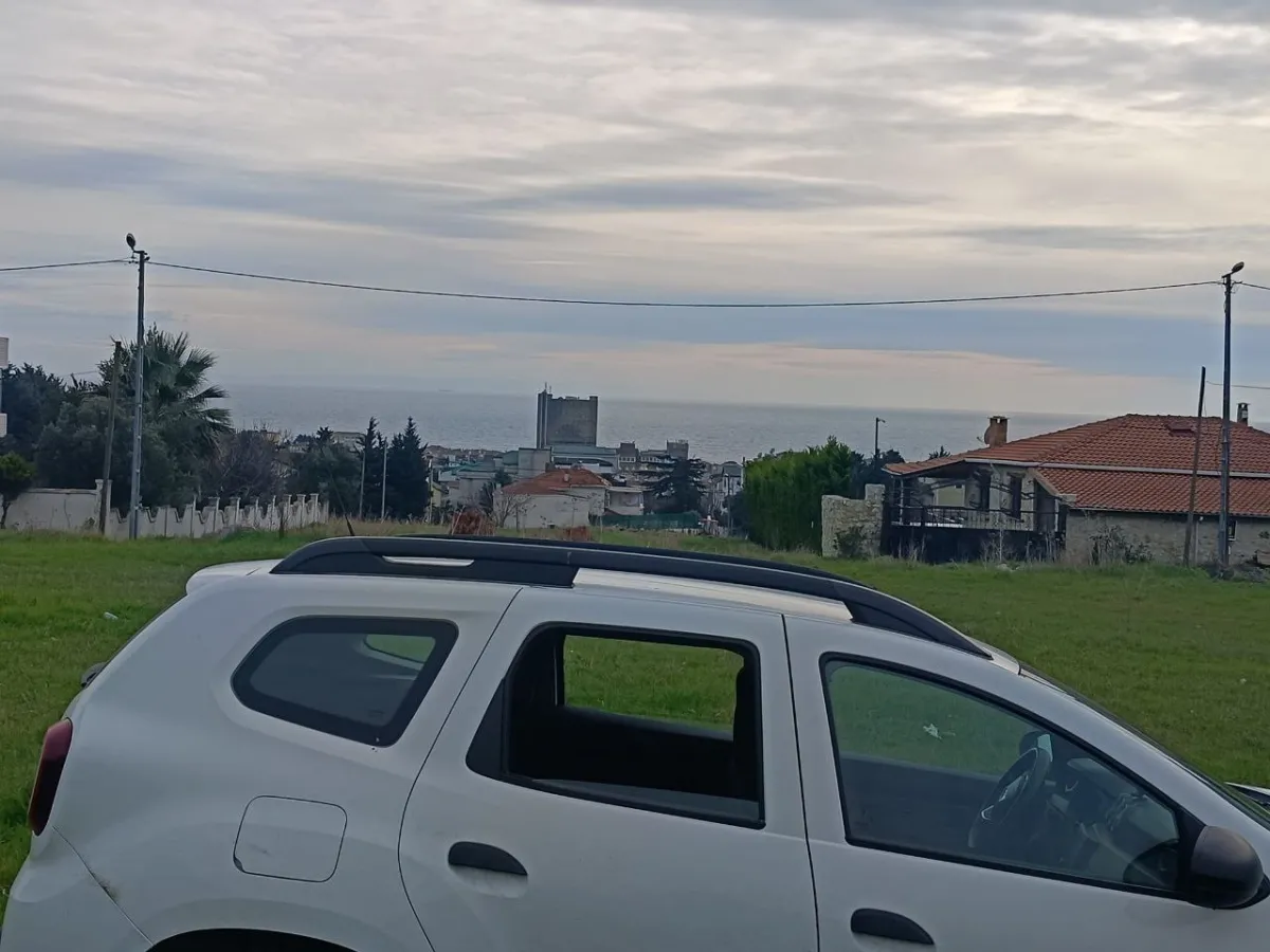 B.&ccedil;ekmece Kamiloba'da Satılık 700 M&sup2; Arsa - Büyük 6