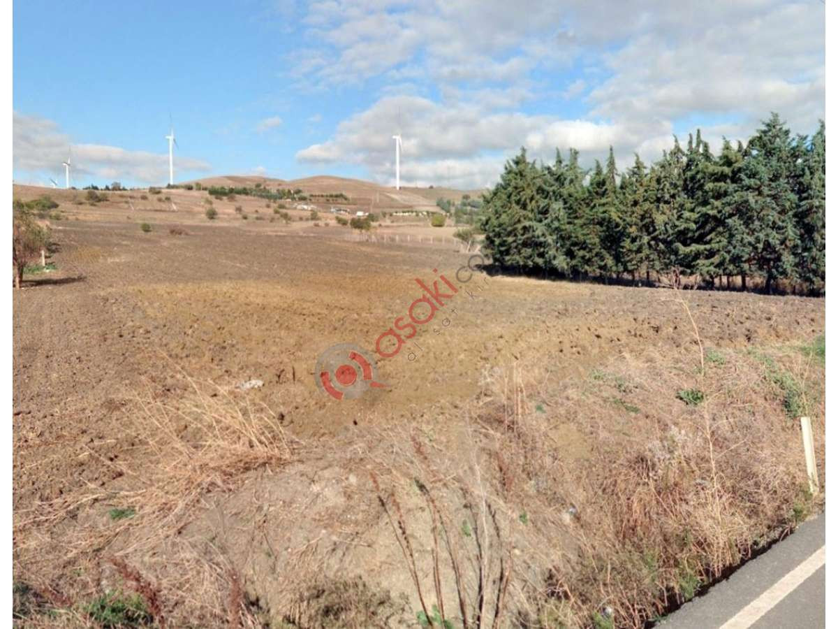 Silivri Değirmenköy'de Satılık Tek Tapu Arsa