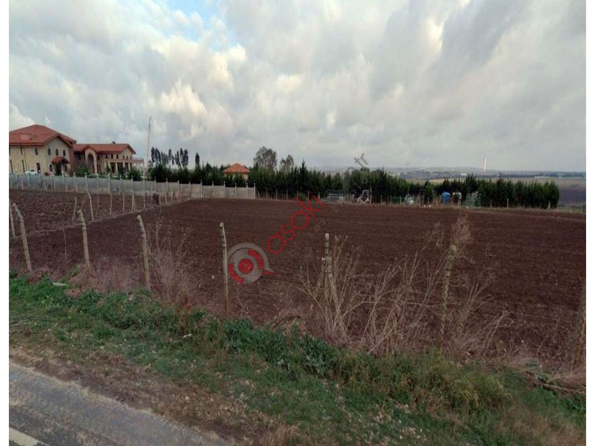 Silivri Akören Yol üzeri Satılık Tarla