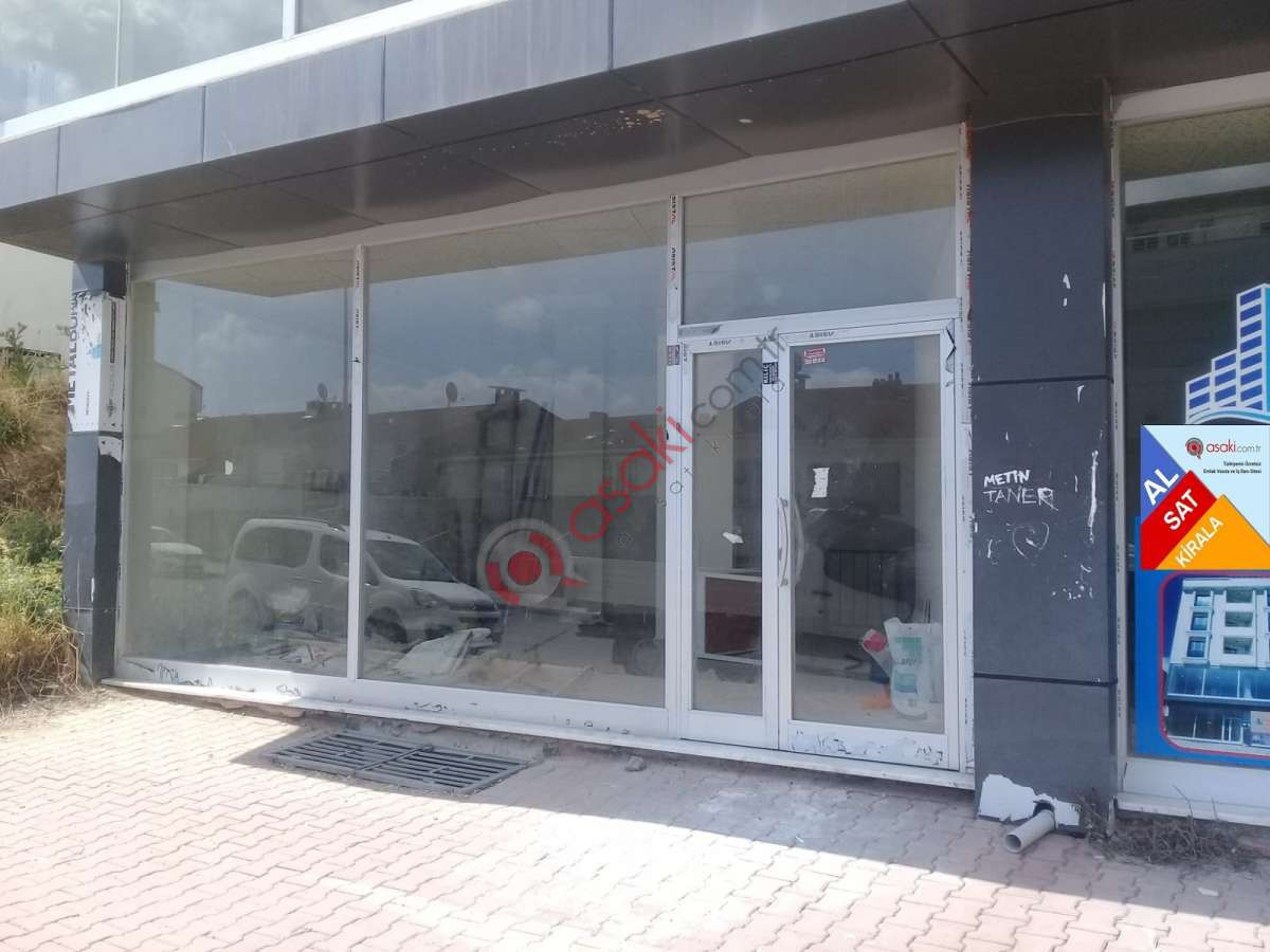 Esenyurt Hürriyet Mah 90 M2 Satılık Dükkan