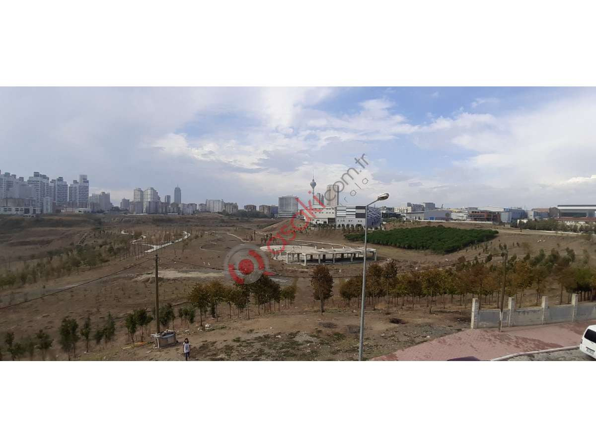 Esenyurt ATATÜRK MAH 3+1 130 M2 Ara Kat Satılık Daire - Büyük 4
