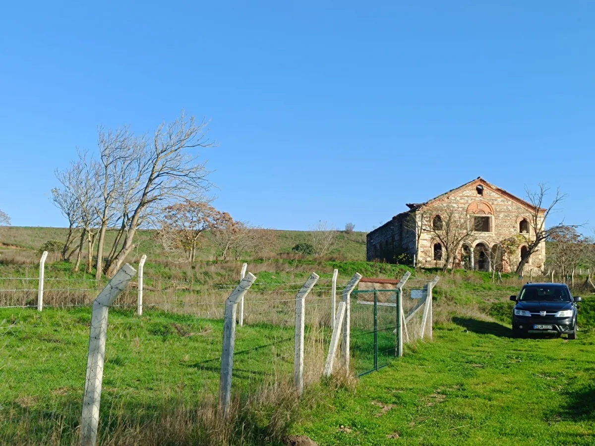 Silivri Değirmenk&ouml;yde Satılık Tarla - Büyük 4