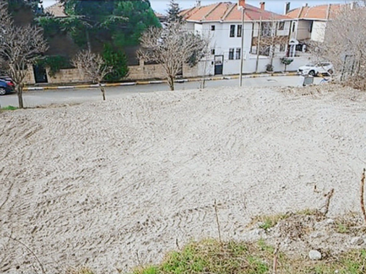 Beylikd&uuml;z&uuml; G&uuml;rpinarda 225 metre Arsa - Büyük 3