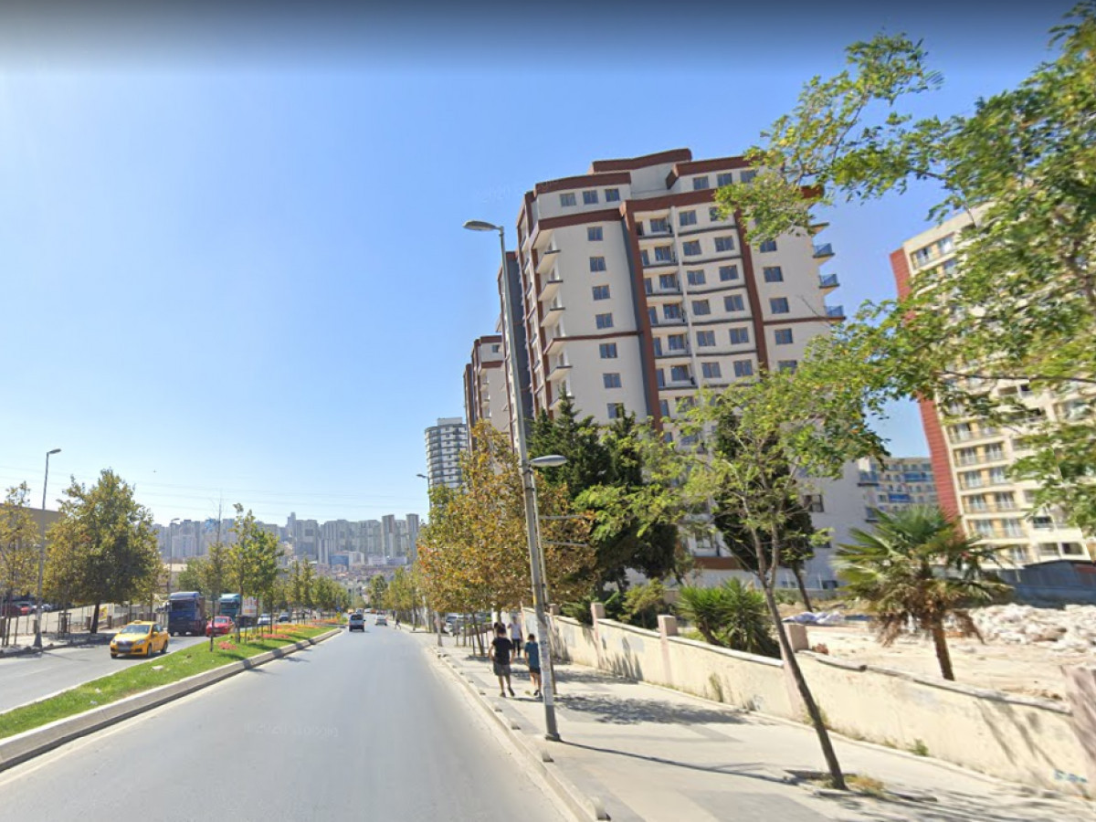 Esenyurt Pınar Mah  13.400m²Tic+ Konut Satılık Arsa - Büyük 2