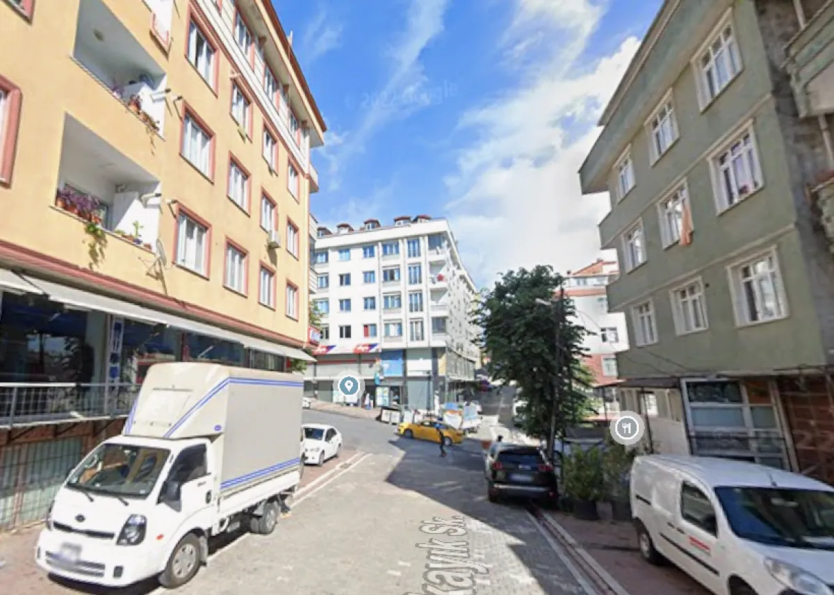 ESENYURT NİKAH SARAYIN YANINDA SATILIK ARSA+BİNA