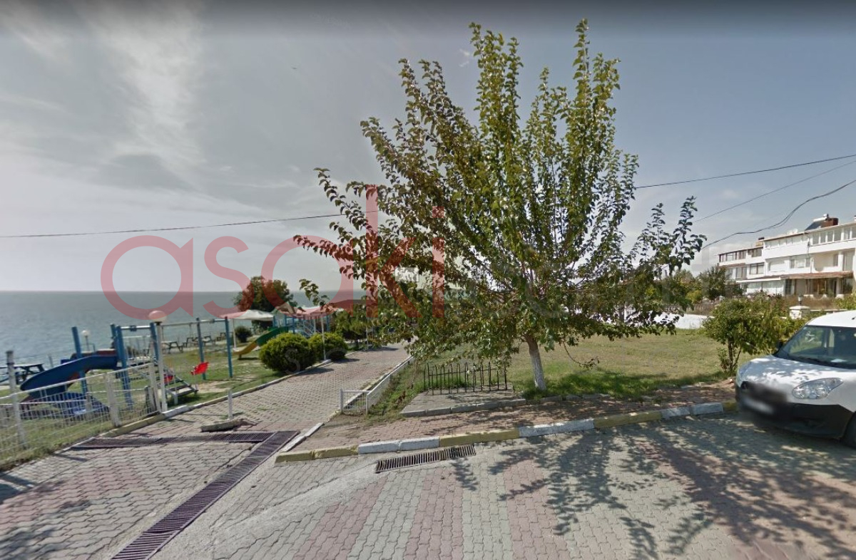 Silivri Klasiste Mükemmel Arsa - Büyük 2