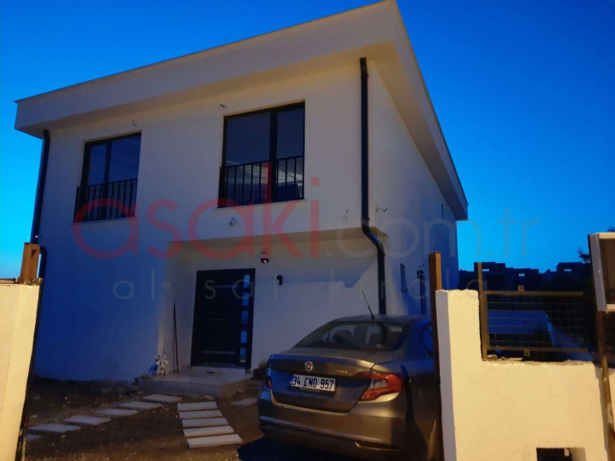 BÜYÜKÇEKMECE KUMBURGAZDA SATILIK VİLLA - Büyük 16