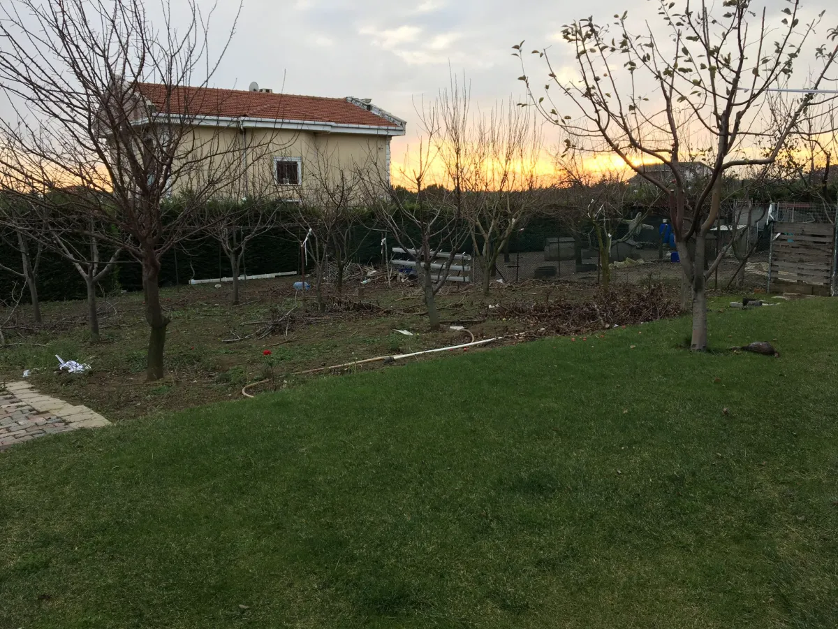 Silivri Ortak&ouml;yde Satılık Villa İmarlı Arsa - Büyük 11
