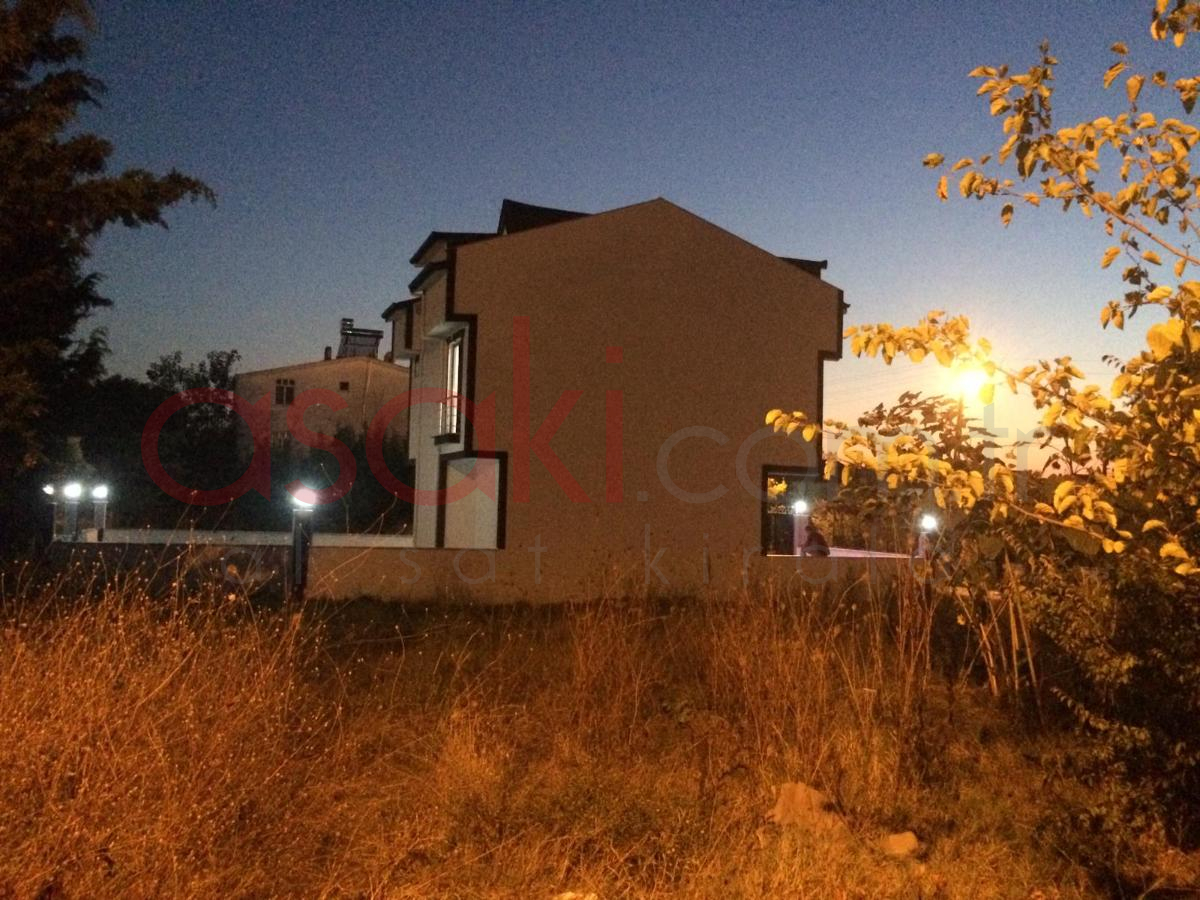 Tekirdağ Marmaraereğlisi Yeniçiftlikte Satılık Villa - Büyük 3