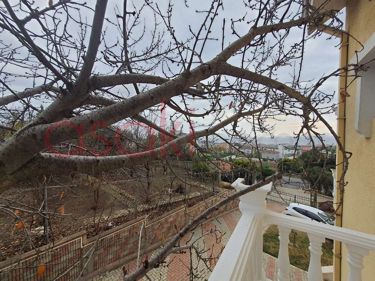 Celaliyede Satılık Mükemmel Manzaralı Triplex Villa - Büyük 10