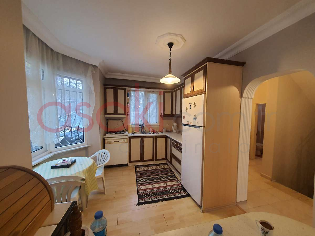 Celaliyede Satılık Mükemmel Manzaralı Triplex Villa - Büyük 23
