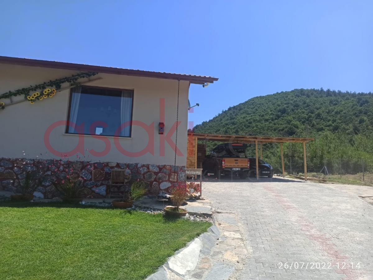 Bursa İznikte 14000 M2 Satılık Tarla + Ev - Büyük 1