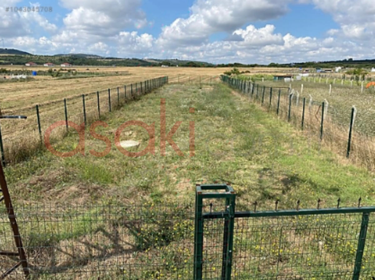 Saray Büyükyoncalıda 300 M² Satılık Arsa