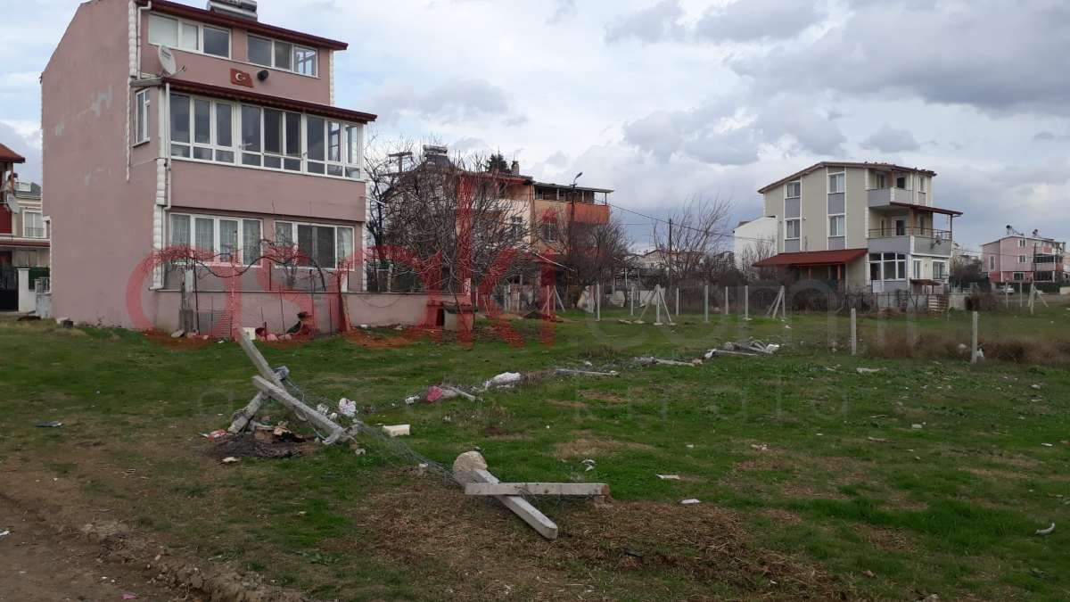 Yeniçiftlikte Satılık Arsa - Büyük 2