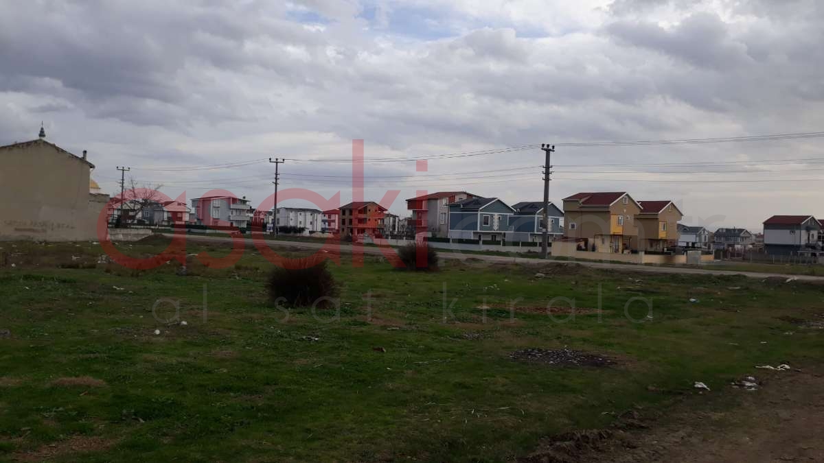 Yeniçiftlikte Satılık Arsa - Büyük 4