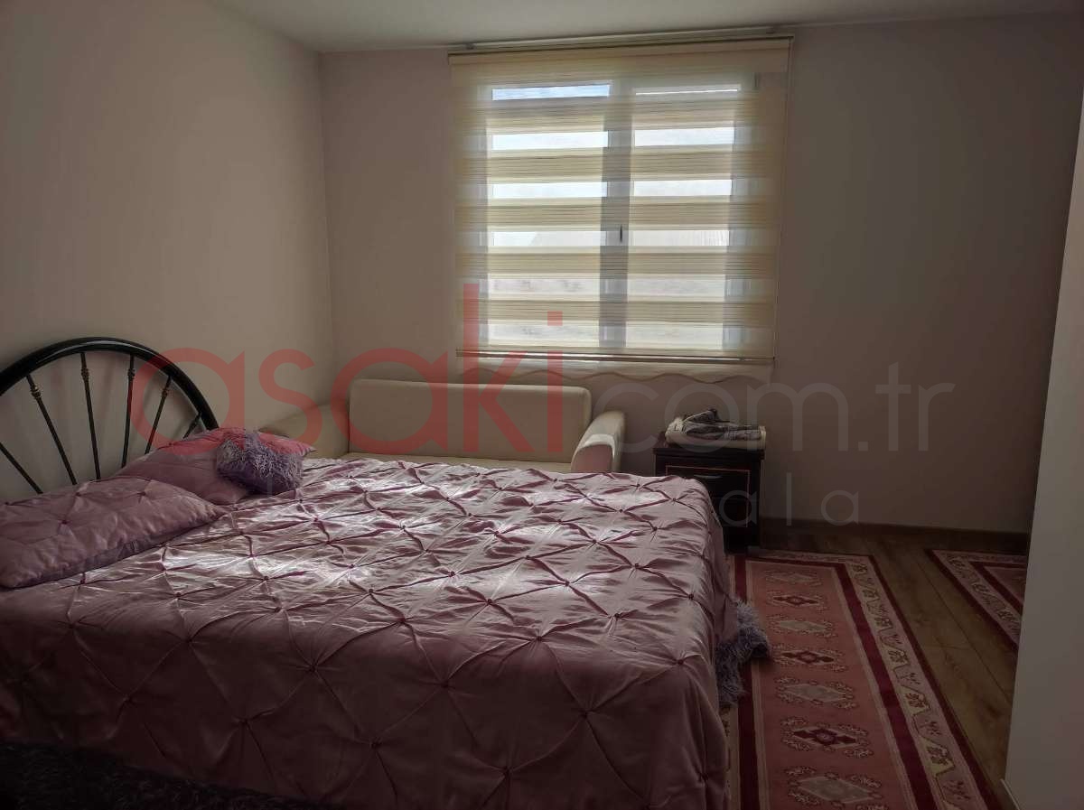 Çorlu Türkgücünde Satılık Tarla + 2 Adet Bağ Evi - Büyük 8