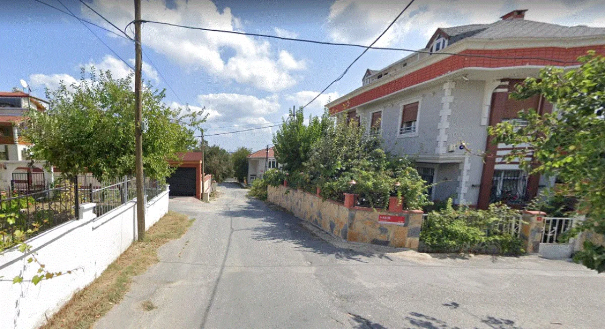 Beylikdüzü Sahil Mh Satılık Villa İmarlı Arsa - Büyük 1