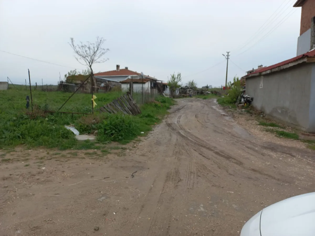 Edirne Lalapaşa'da 3 Kat Konut İmarlı Satılık Arsa Şehir Merkezin - Büyük 2