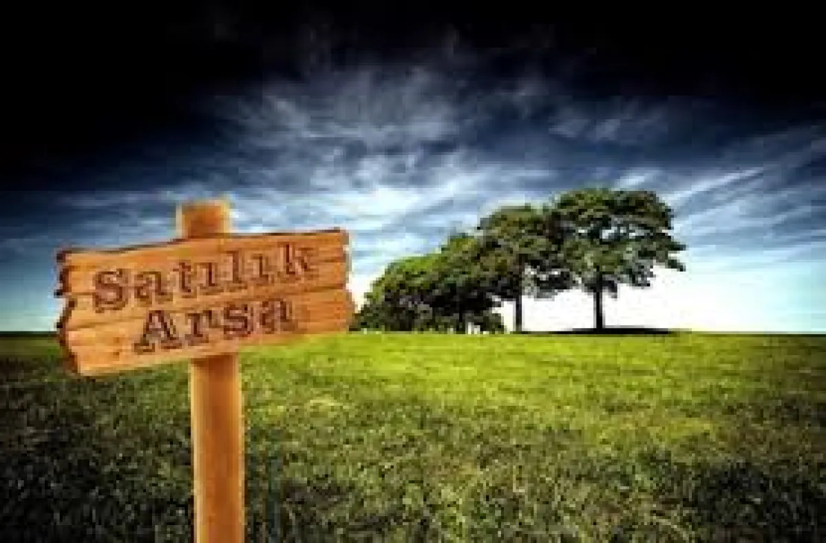 &Ccedil;ATALCA HİSARBEYLİDE 20.976 M&sup2;  SATILIK TARLA + EV