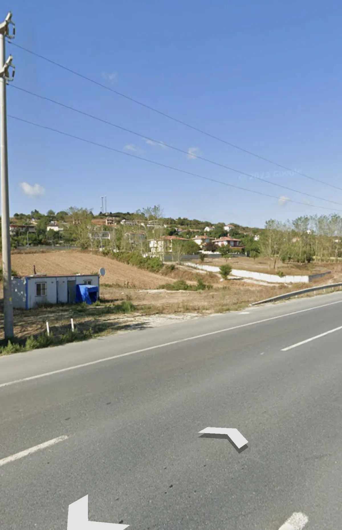 ÇATALCA KESTANELİKTE SATILIK  3920 m2 TARLA