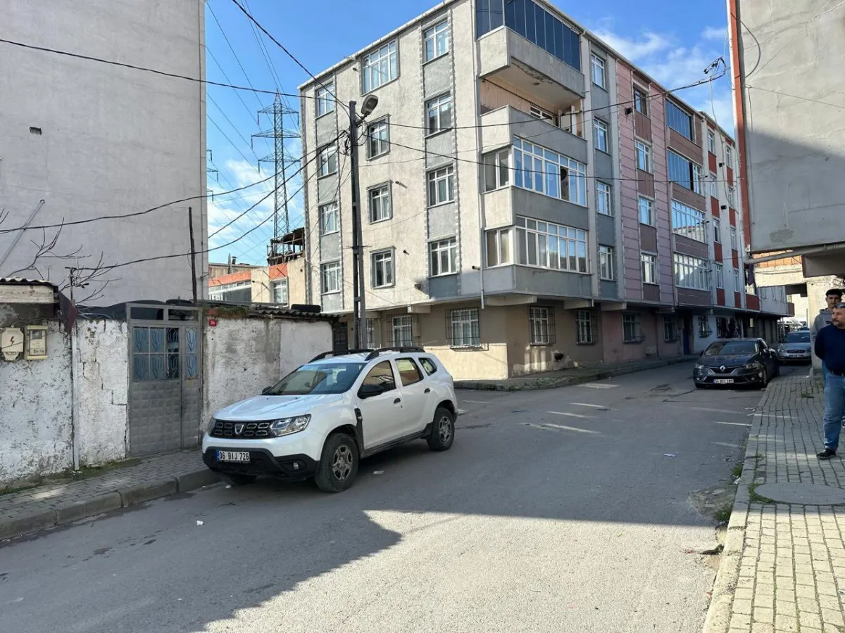 Avcılar Firuzk&ouml;y'de 400 M&sup2; Satılık Arsa - Büyük 1