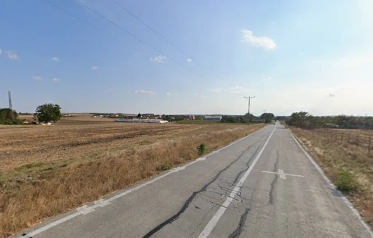 Asfalt Yola Cephe 20.125 M² Satılık Tarla - Büyük 0