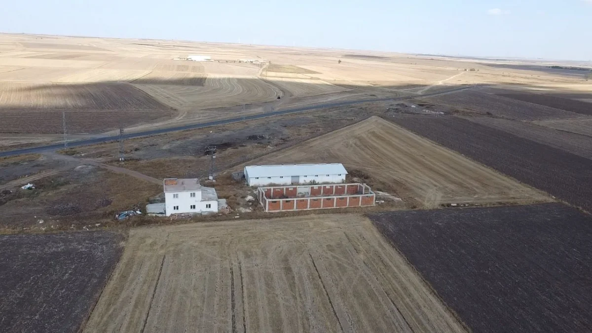 Her Türlü Hayvancılık Yapımına Uygun Satılık Çiftlik - Büyük 12