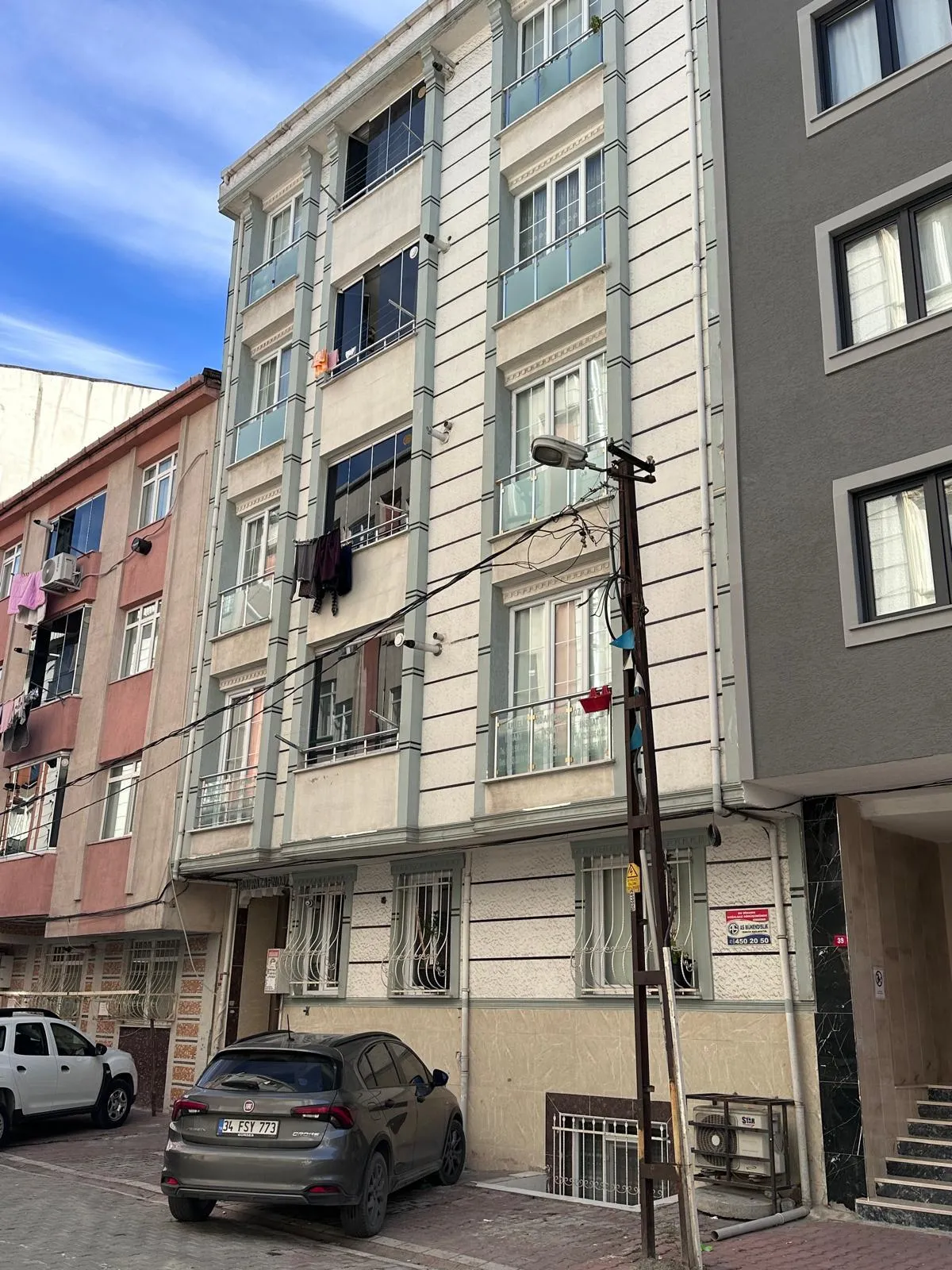 Esenyurt Belediyesine Yakın 2+1 Satılık Daire