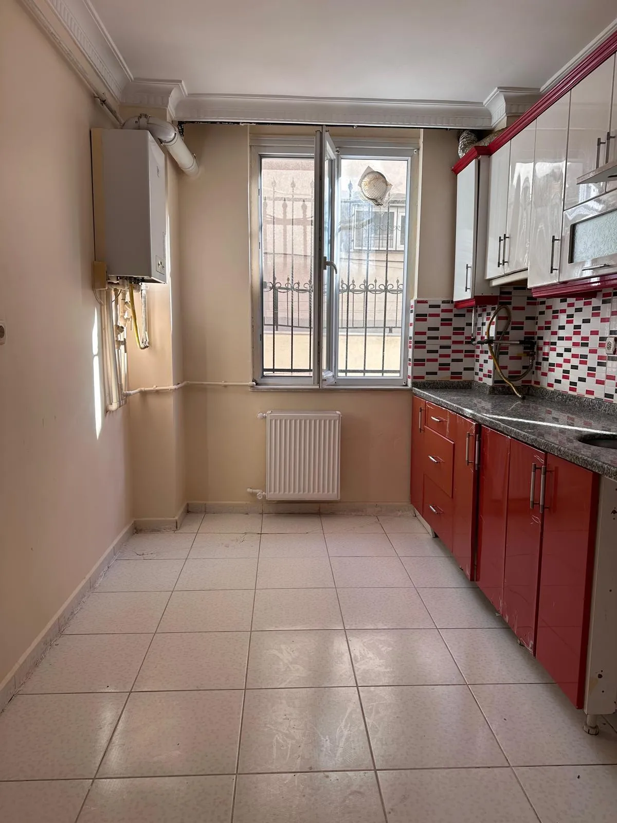 Esenyurt Belediyesine Yakın 2+1 Satılık Daire - Büyük 3