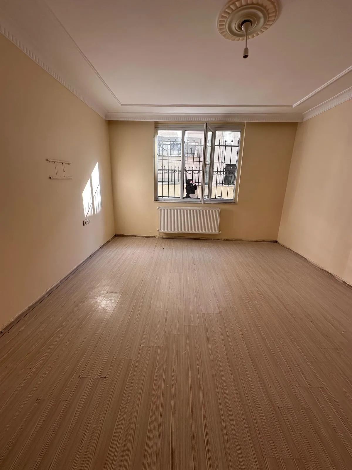 Esenyurt Belediyesine Yakın 2+1 Satılık Daire - Büyük 9