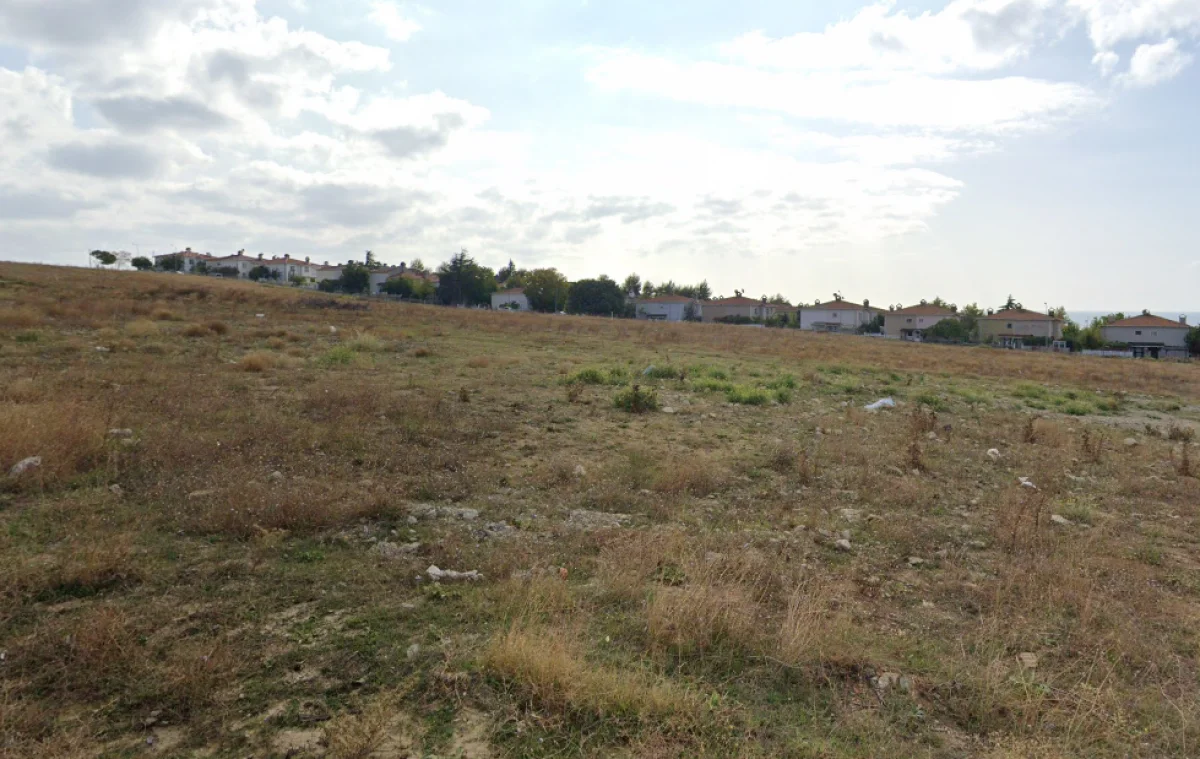 Silivri Sancaktepe'de 3890m² Villa İmarlı Arsa - Büyük 2