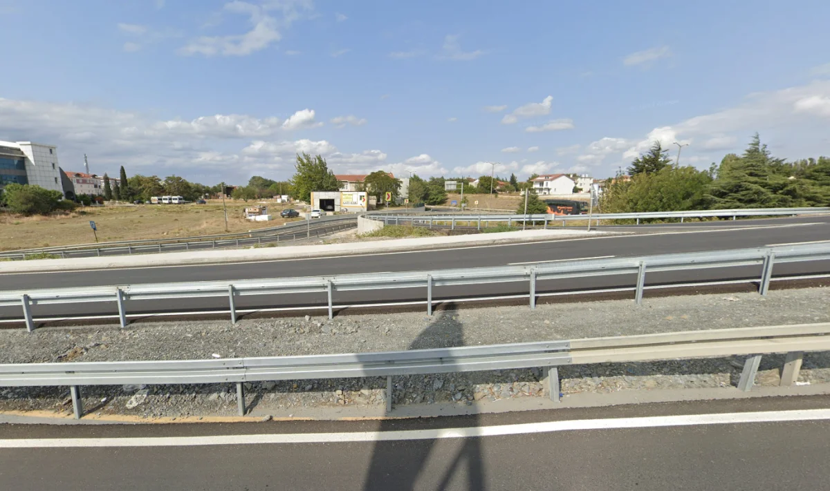 Ana Yola Yakın Denize Yakın Satılık Arsa