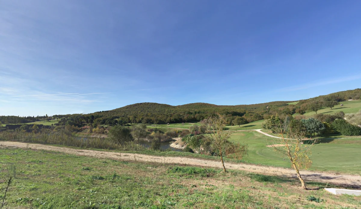 Orman İçerisinde 1.921 M² Satılık Tarla