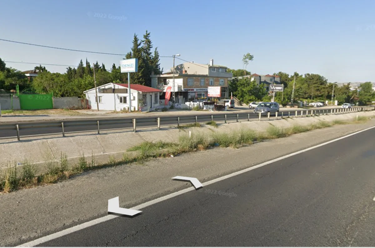 E beş Cepheli 17.000 m2 Tic + Konut Satılık Arsa