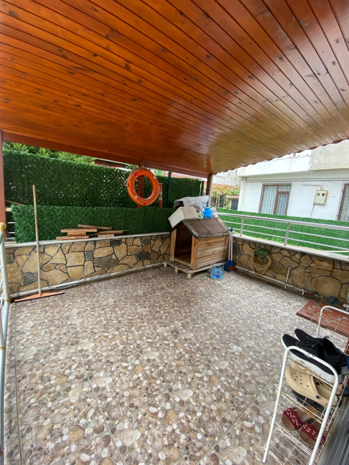 Denize Y&uuml;r&uuml;me Mesafesinde 5+1 Satılık Tripleks Villa - Büyük 26