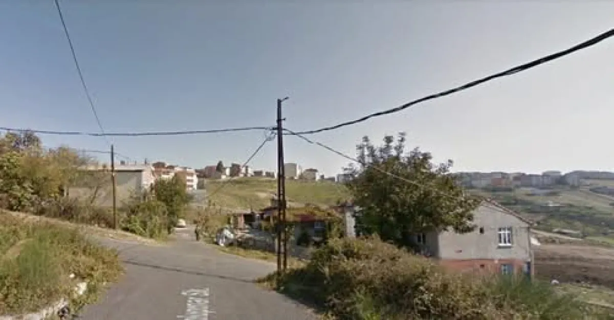 Arnavutköyde 3 Kat İmarlı Kat Karşılığı Arsa