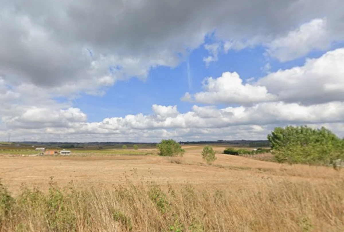 Yerleşime Yakın 394.452 M² Satılık Tarla