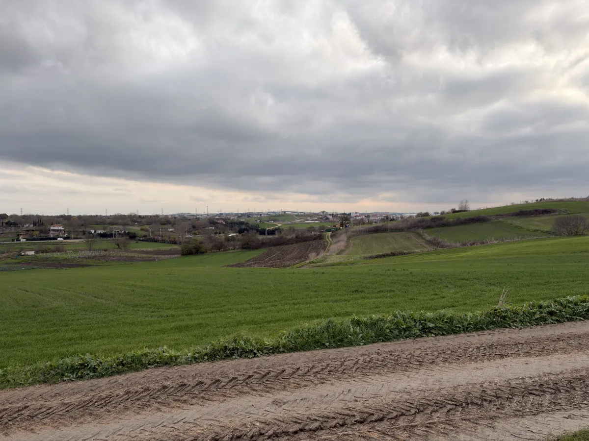 Silivri Değirmenk&ouml;y'de 2714M2 M&uuml;stakil Tapulu Tarla - Büyük 2