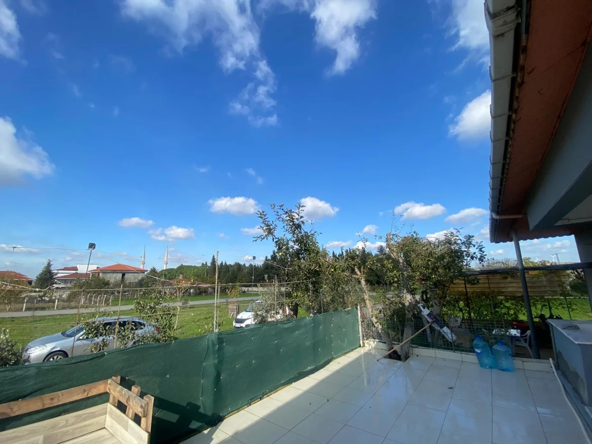 SİLİVRİ  DEĞİRMENK&Ouml;Y 3+1 M&Uuml;STAKİL BAH&Ccedil;ELİ SATILIK ARSA + EV - Büyük 5