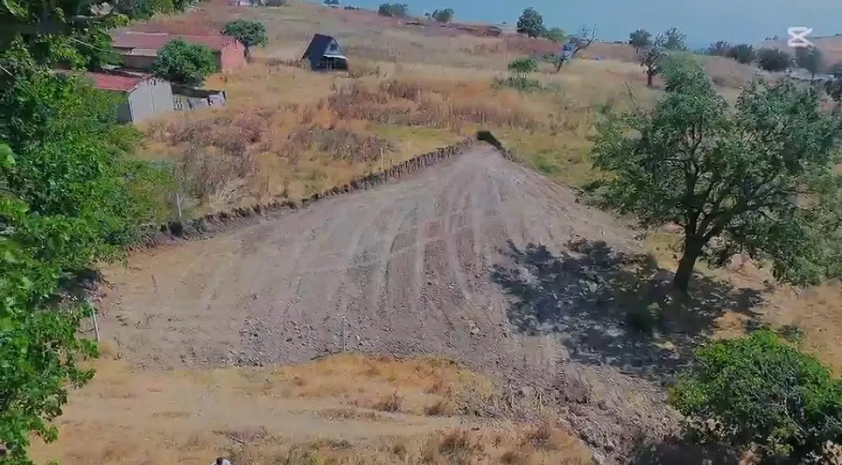 SİLİVRİ DEĞİRMENK&Ouml;Y'DE YOLU SUYU OLAN 714 m&sup2; TEK TAPU - EMSALSİZ - Büyük 2