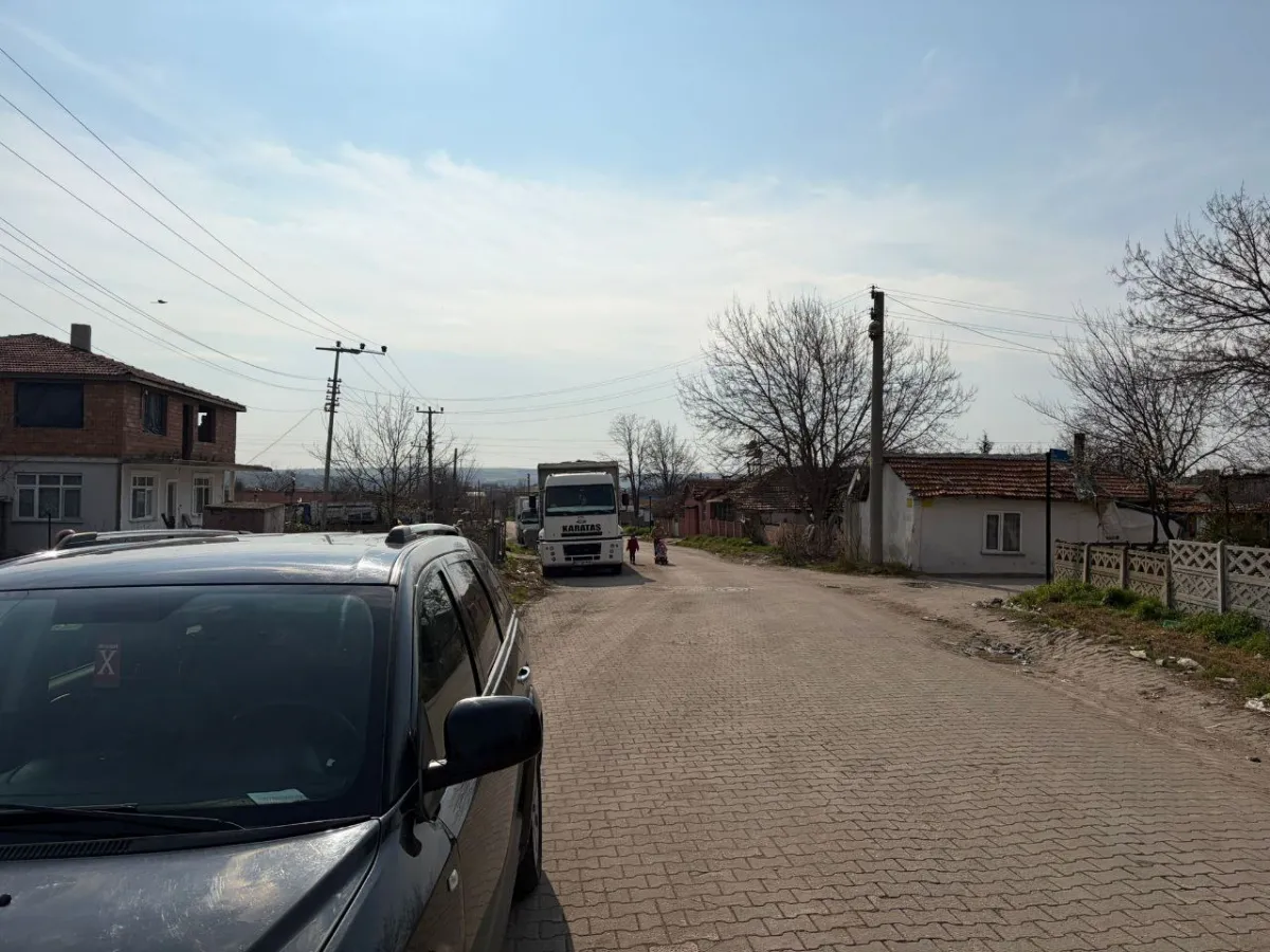 🚨 YENİ TOKİ CADDESİNE CEPHE, TİCARİ + KONUT İMARLI SATILIK ARSA - Büyük 2