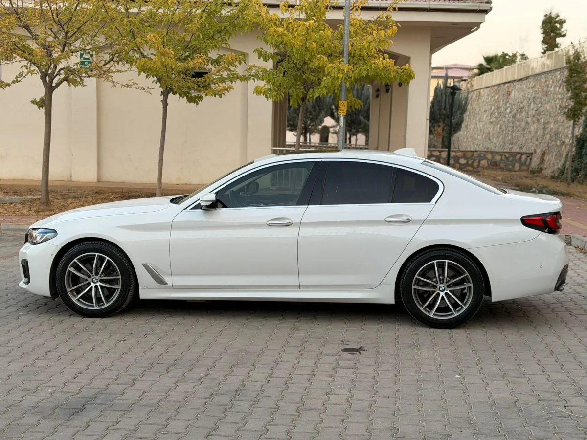 Takasa Uygun 520d xDrive - Büyük 6
