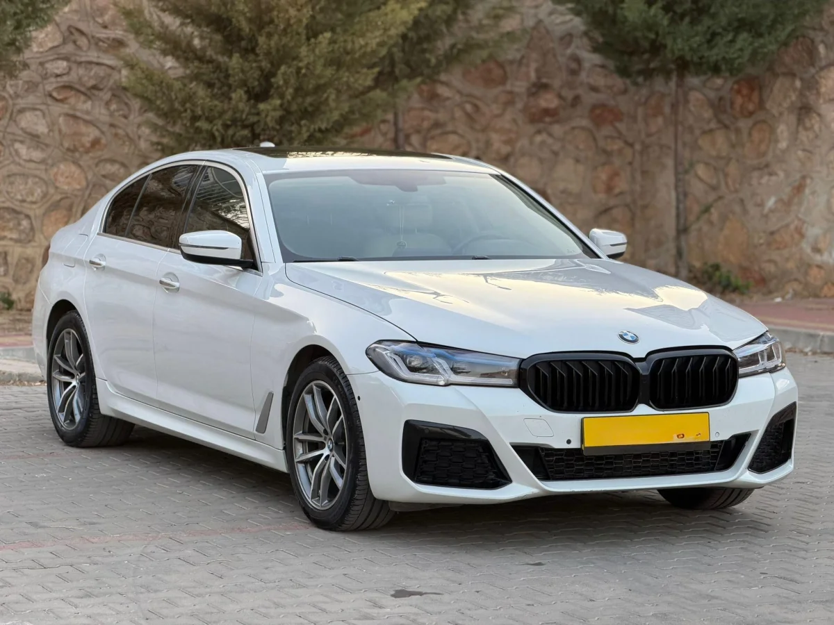 Takasa Uygun 520d xDrive - Büyük 13
