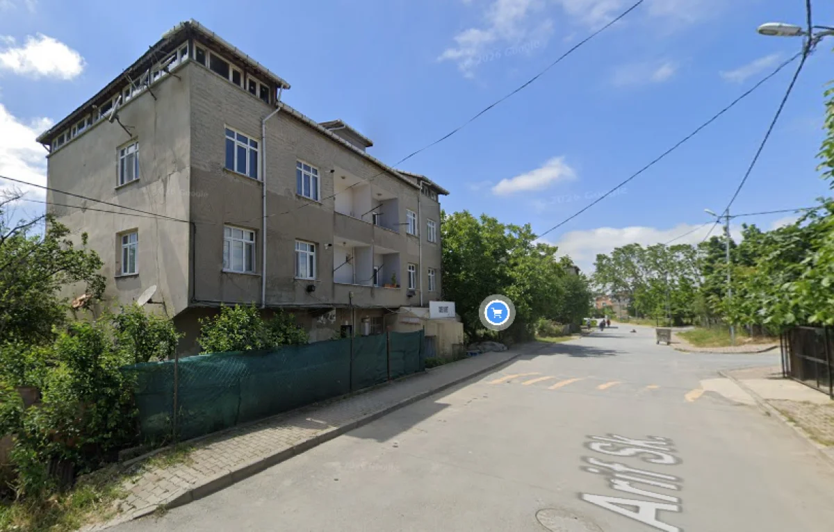 Arnavutk&ouml;y'de Y&uuml;zde 45 Oranla Kat Karşılığı Arsa