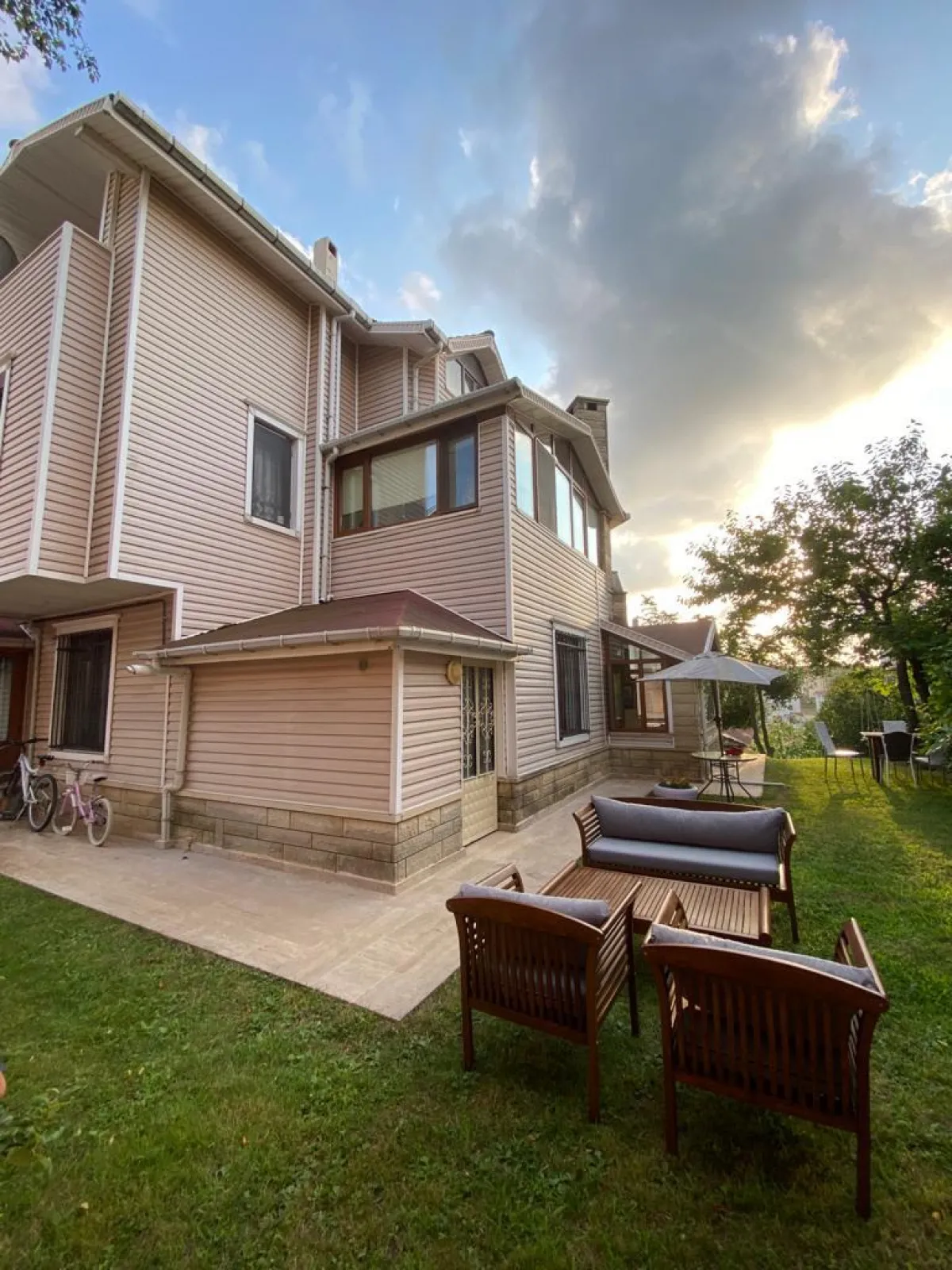 D&uuml;zce'de 2 Katlı Satılık Tripleks Villa - Büyük 12